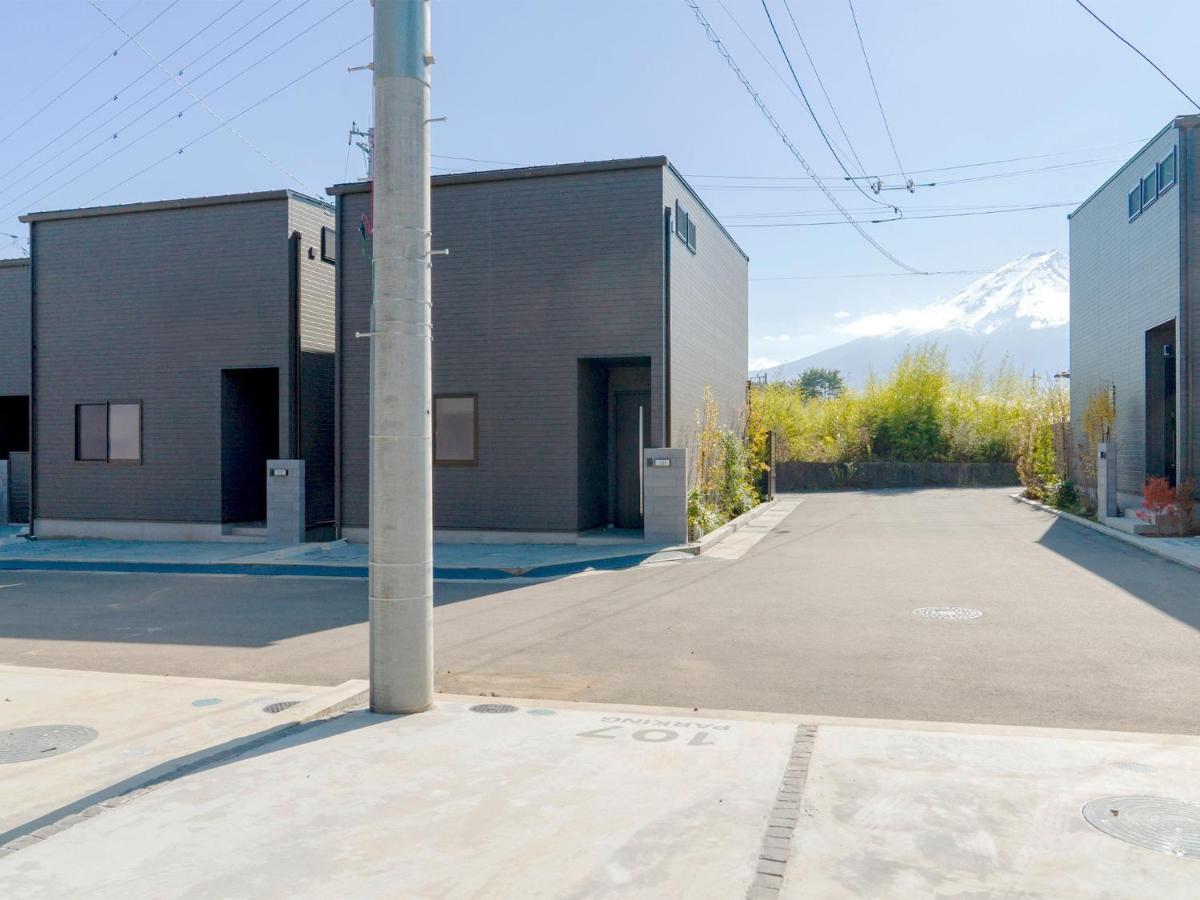 Rakuten Stay Fuji Kawaguchiko Station - Japanese Modern Villa Mt Fuji View 105 فوجيكاواجوتشيكو المظهر الخارجي الصورة